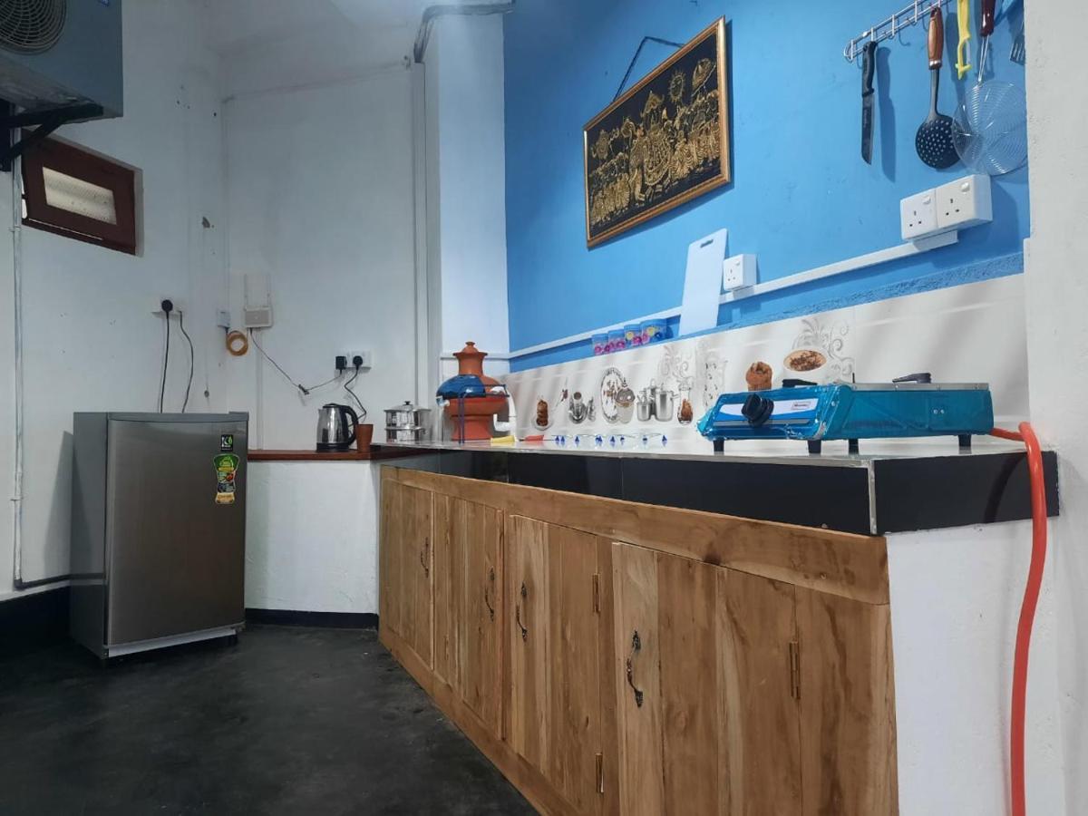 Little Angels Bed & Breakfast Mirissa Ngoại thất bức ảnh