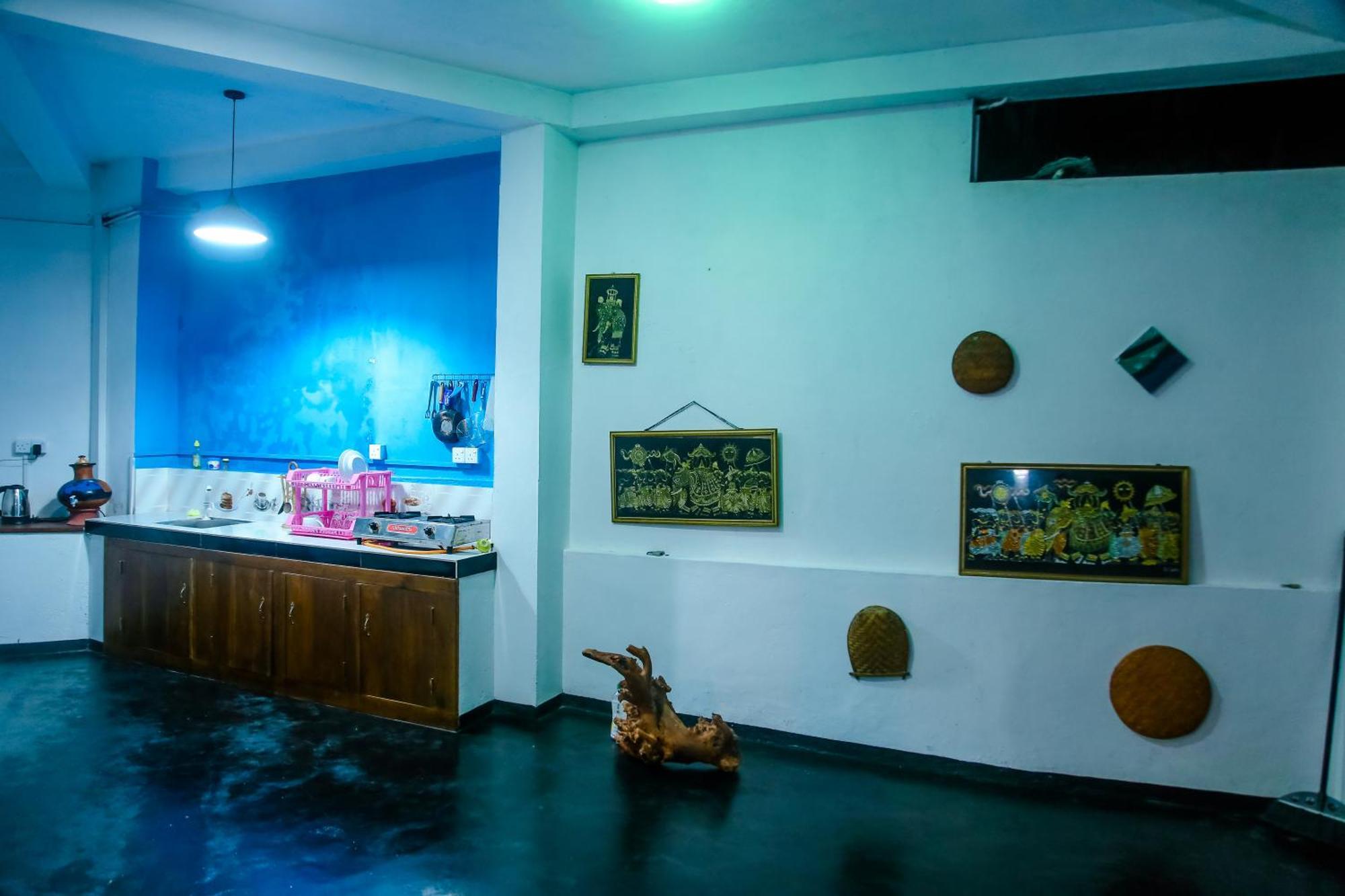 Little Angels Bed & Breakfast Mirissa Ngoại thất bức ảnh