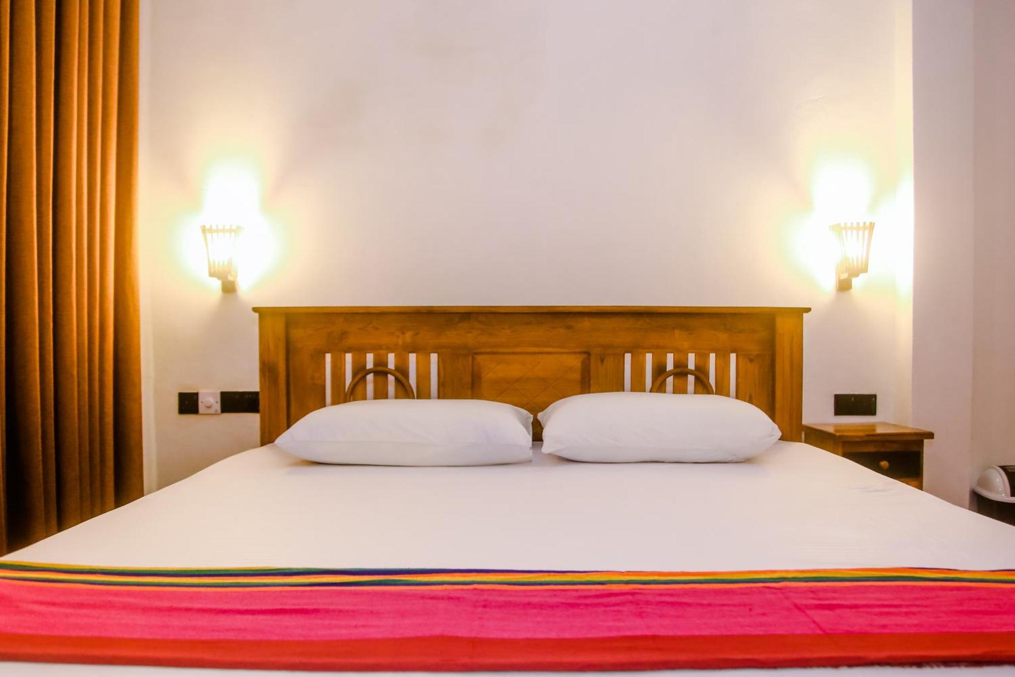 Little Angels Bed & Breakfast Mirissa Ngoại thất bức ảnh